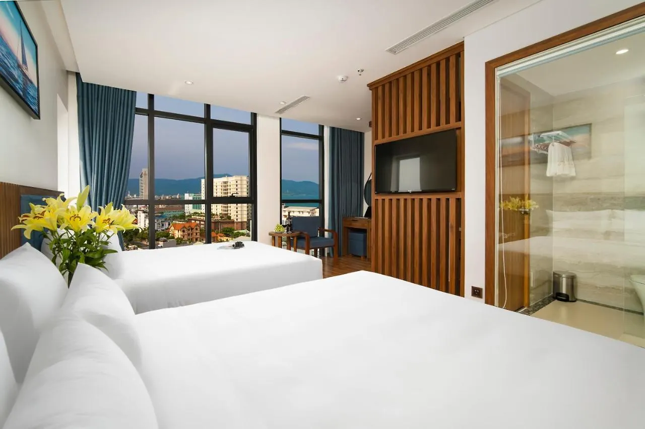 Ruby Star Da Nang Otel