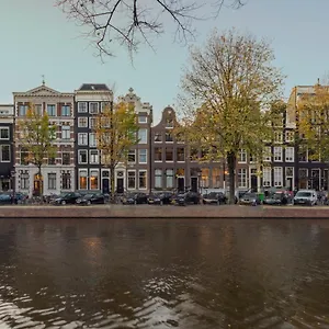 The Pavilions Amsterdam, The Toren מלון אמסטרדם
